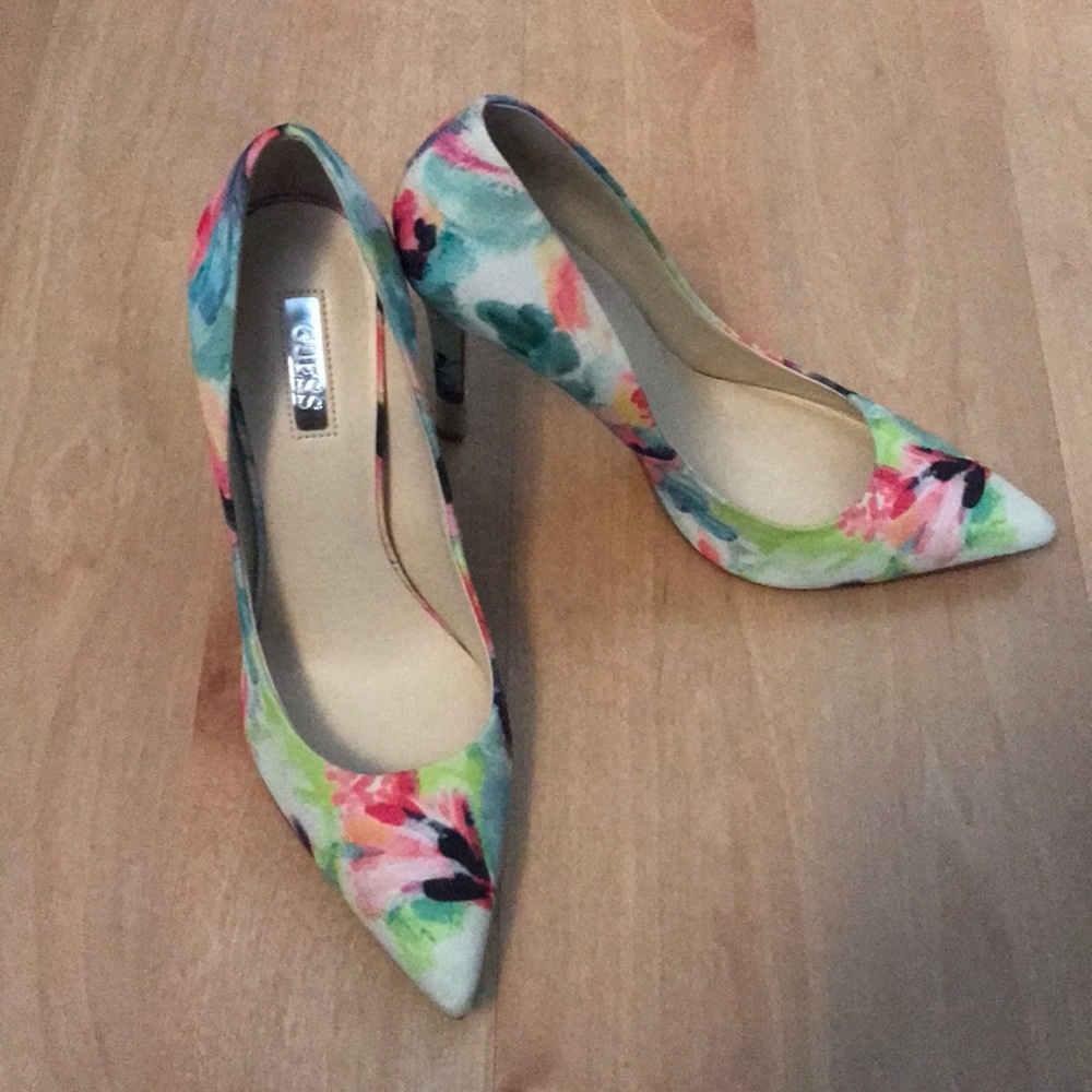 4 inch floral Guess Heels